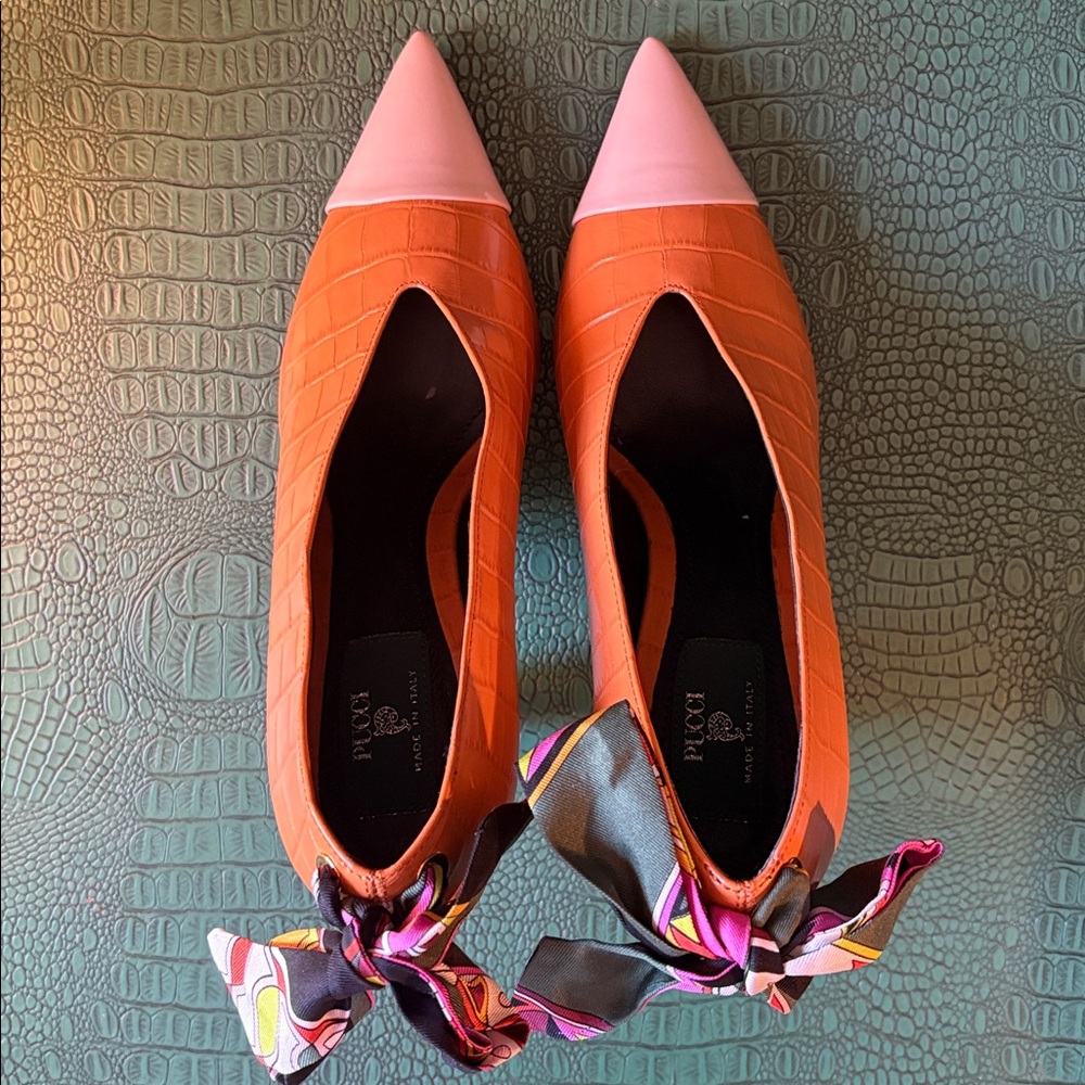 Pucci orange croc pumps with pink cap-toe and pink cone heel w/ Pucci scarf bow - Picture 5 of 6